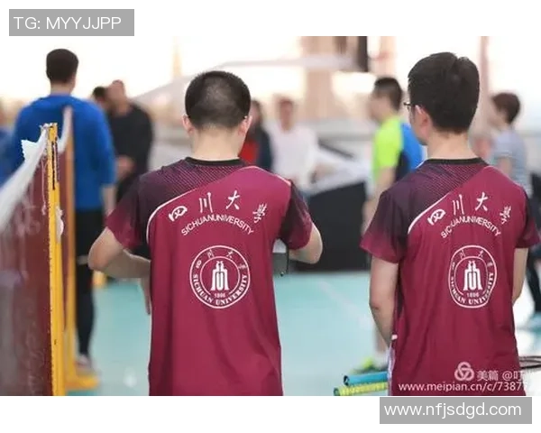 武汉羽毛球队与北京羽毛球队赛后状态分析与复盘探讨